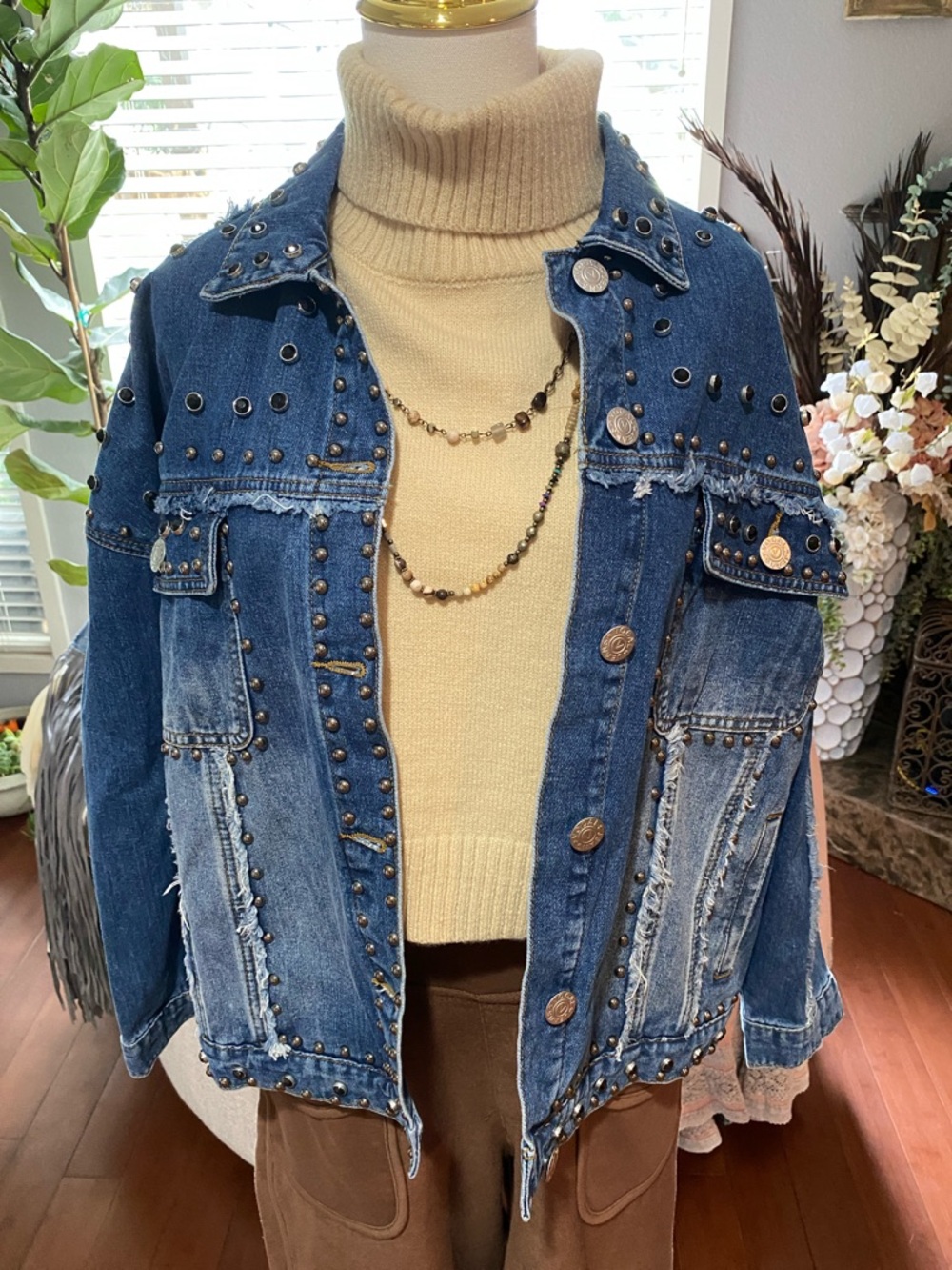 Studded Two-Tone Distressed Denim  Jean Jacket - Blue